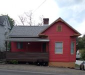 836 Stewart Street Apt B