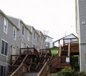 452, 454 Stewart St.