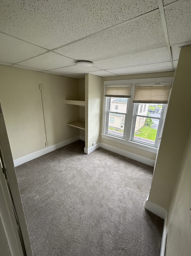 Photo of Blue Gate Properties, 1007 Carleton St Apt 1