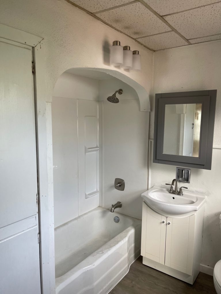 Photo of Blue Gate Properties, 1012 Center St (9)