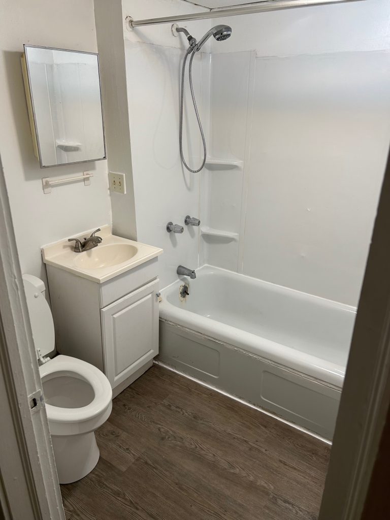 Photo of Blue Gate Properties, 223D Dewey St Apt 4 (4)