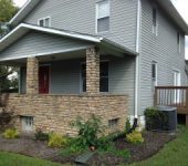 3268 University Ave