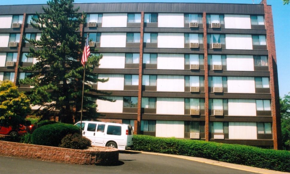 azalea hill apartment homes