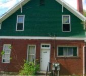 225 1/2 Third St
