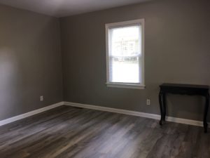 Photo of 80 1/2-A W Park Ave (4)