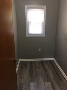 Photo of 80 1/2-A W Park Ave (5)