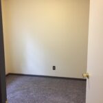Photo of 80 1/2 B W Park Ave