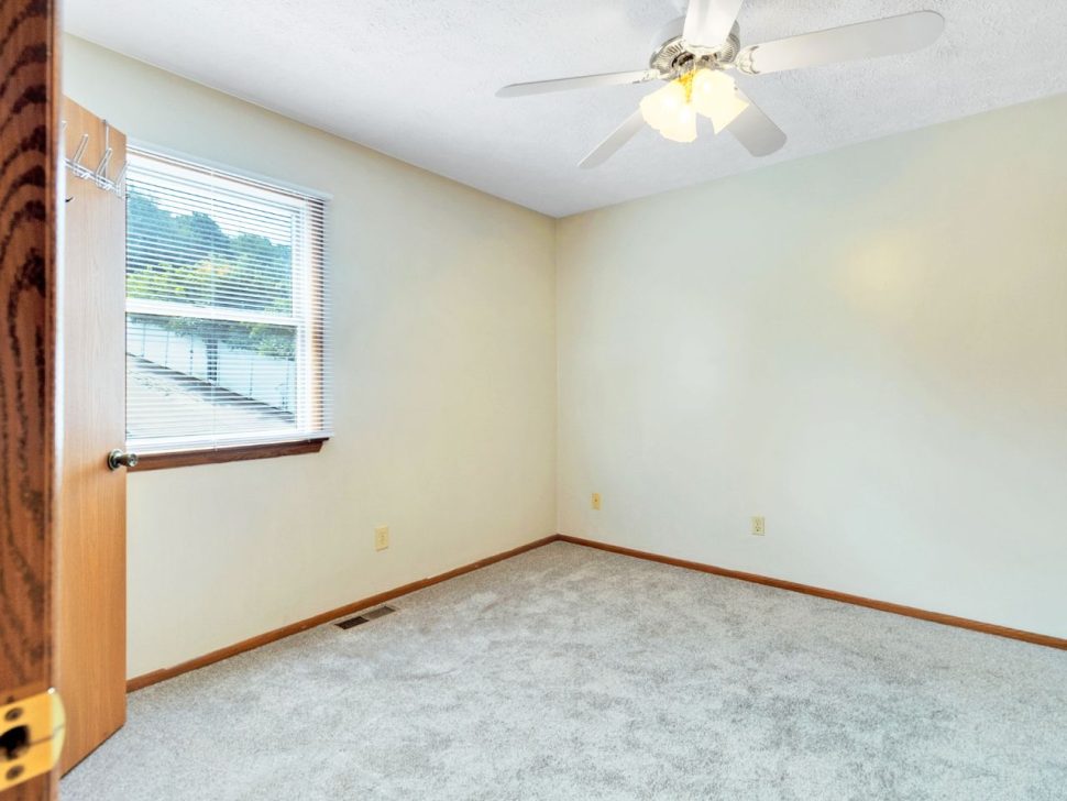 Photo of 200 Cedarstone Drive (14)
