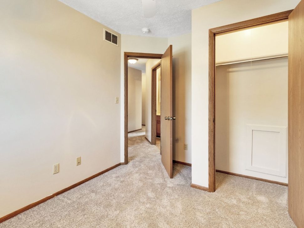 Photo of 200 Cedarstone Drive (17)