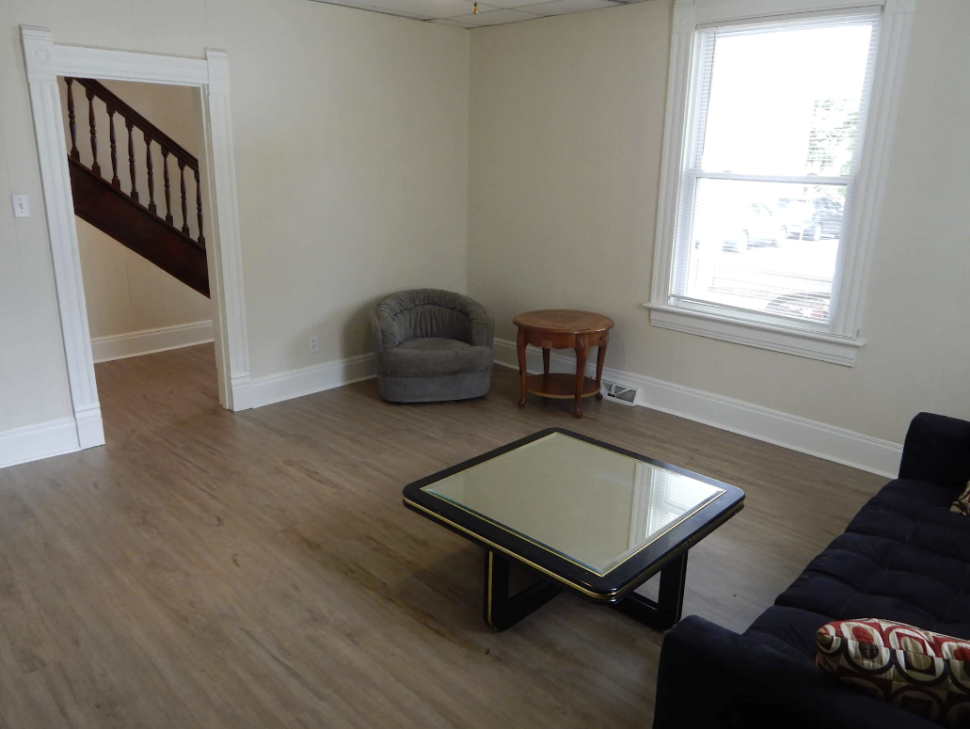 Photo of 452 Melrose St Vulcan Properties (12)