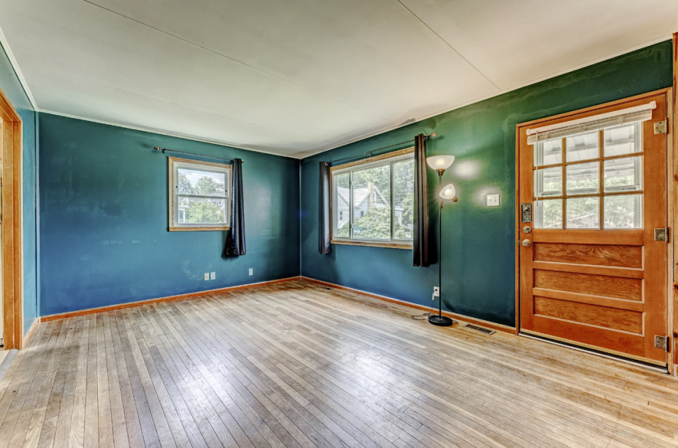 Photo of 500 Melrose St Vulcan Properties (7)