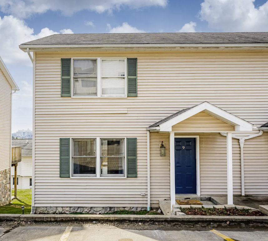 4 Bedroom Townhome $1800 Morgantown WV
