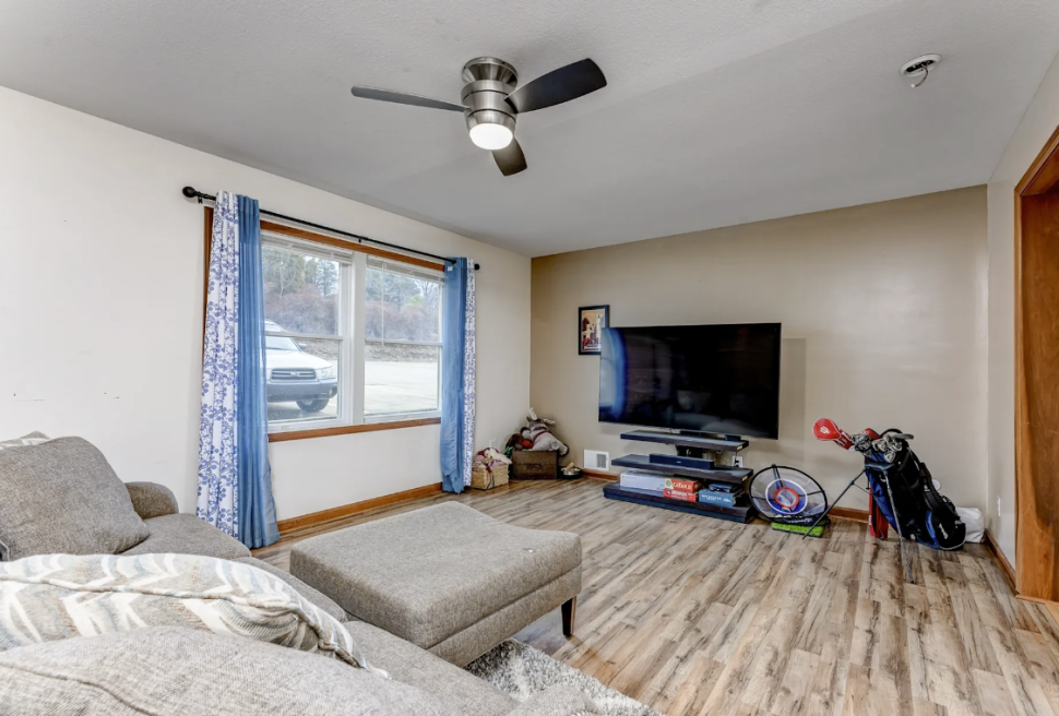 Photo of 9 Riddle Court Vulcan Properties (11)