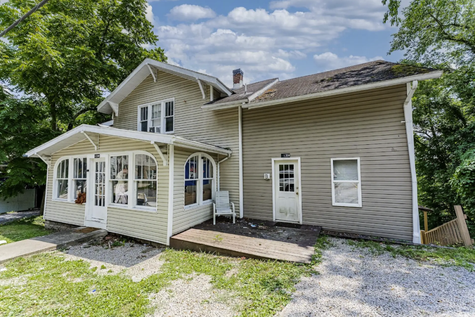 135 Lorentz St Vulcan Properties 4 Bedroom Apartment within House $2400 - $2540