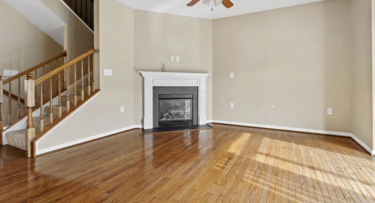 Photo of 415 St Andrews Drive (5)