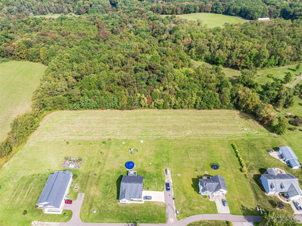 2 Bedroom Condo $975 Bruceton Mills WV